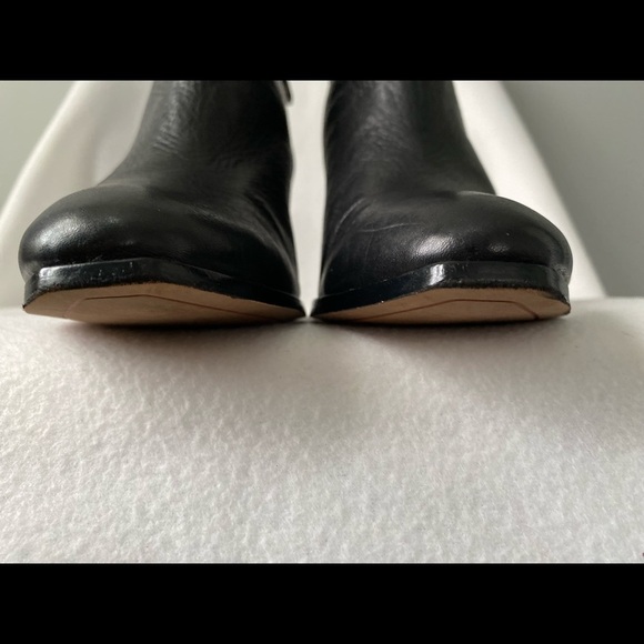 Dolce Vita Size 9 1/2 Black Leather Ankle Boots - Picture 6 of 15